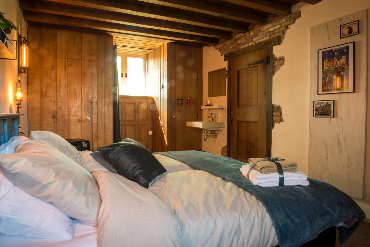 B&B Kasteel Ammersoyen Ammerzoden ภายนอก รูปภาพ